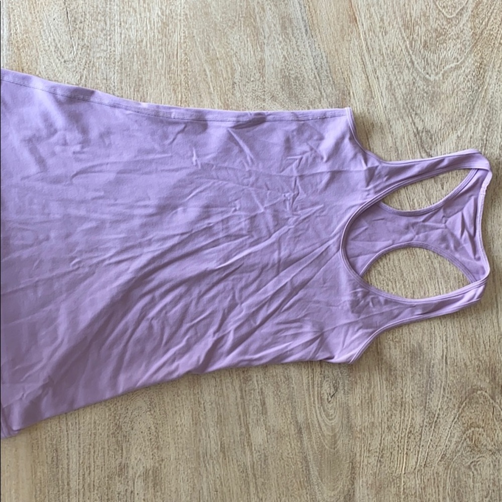 Lululemon tank